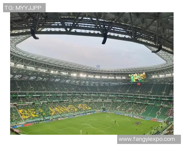 精美手机壁纸足球明星合集让你随时随地感受球场激情与偶像魅力